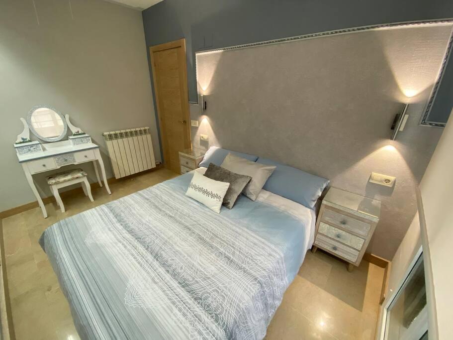 Acogedor Apartamento Con Acabados Primera Calidad ซาราโกซา ภายนอก รูปภาพ