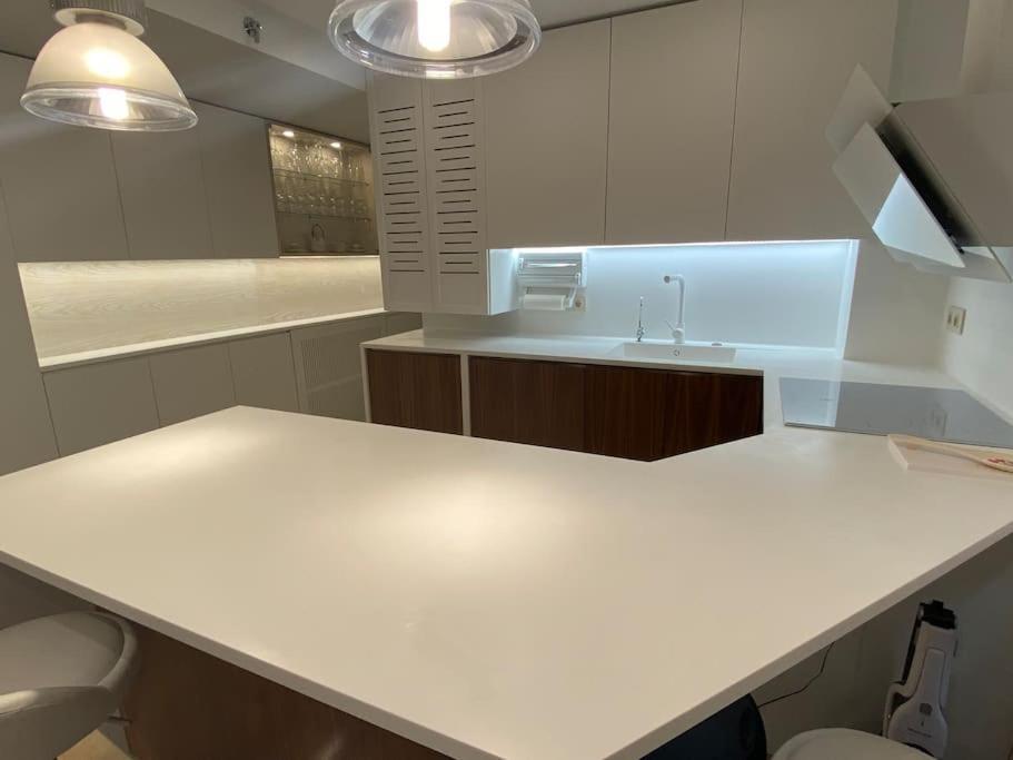 Acogedor Apartamento Con Acabados Primera Calidad ซาราโกซา ภายนอก รูปภาพ
